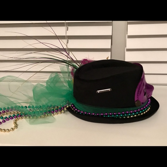 MARDI GRAS hat - Picture 4 of 8
